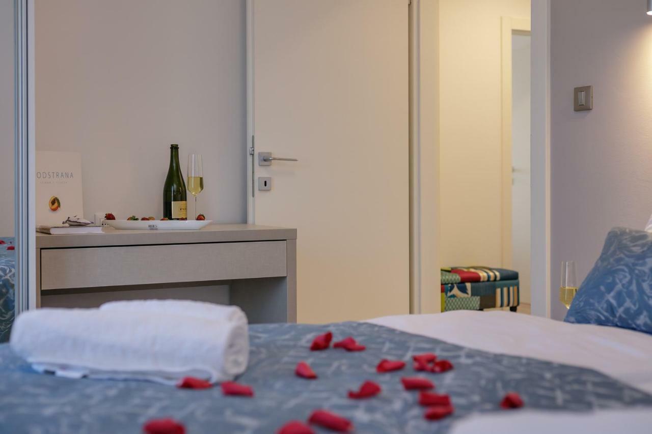 Luxury Apartments Argola ポドストラナ エクステリア 写真