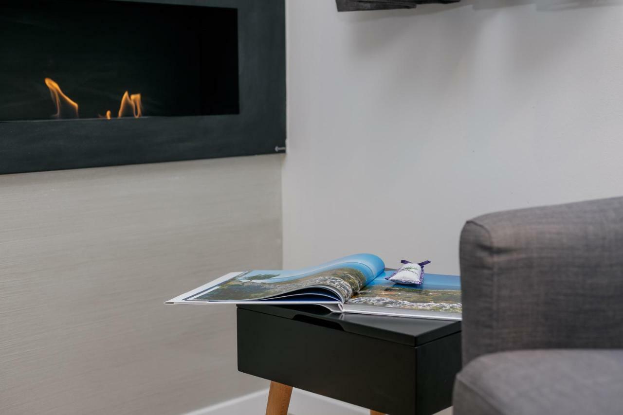 Luxury Apartments Argola ポドストラナ エクステリア 写真