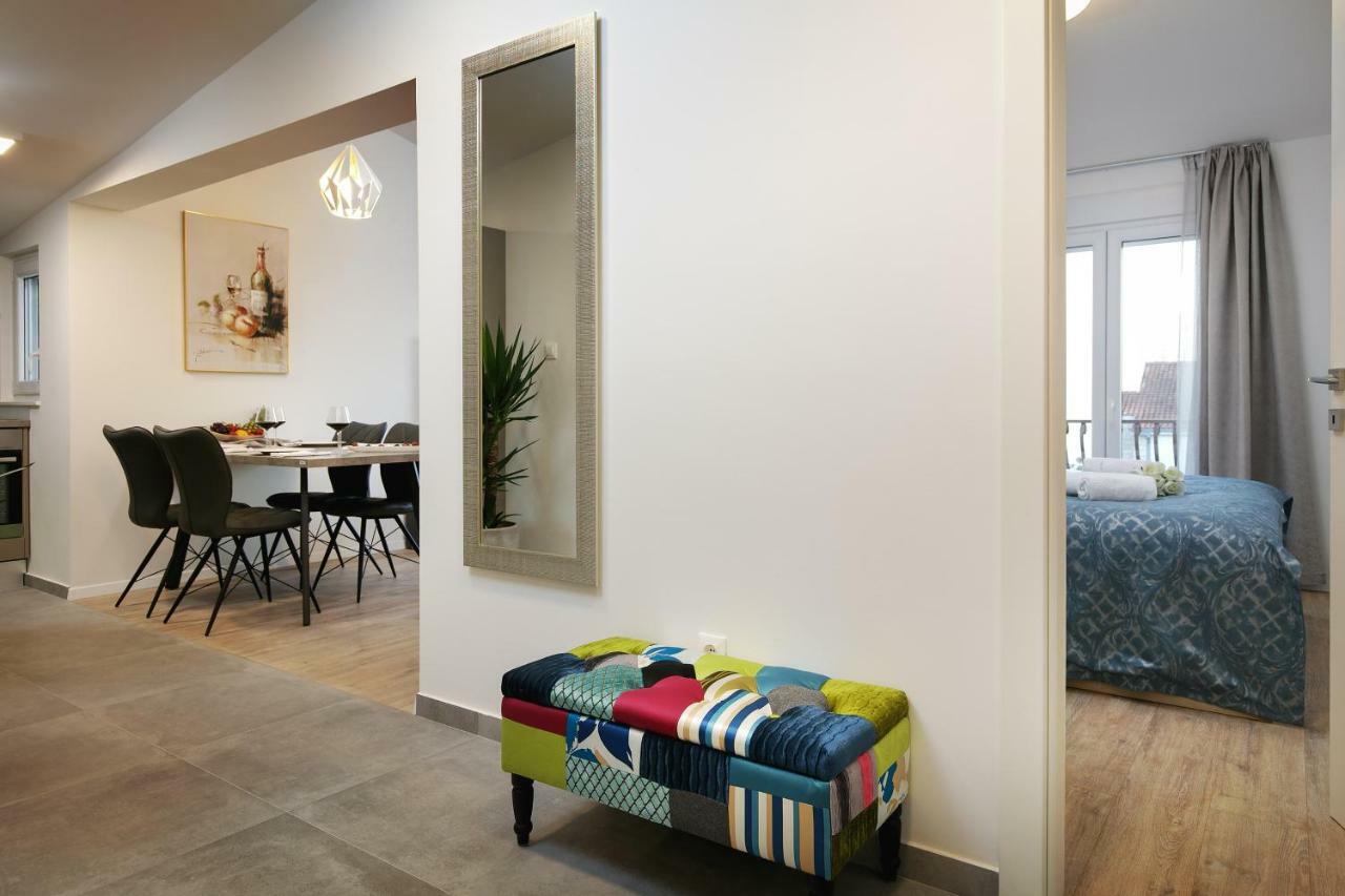 Luxury Apartments Argola ポドストラナ エクステリア 写真