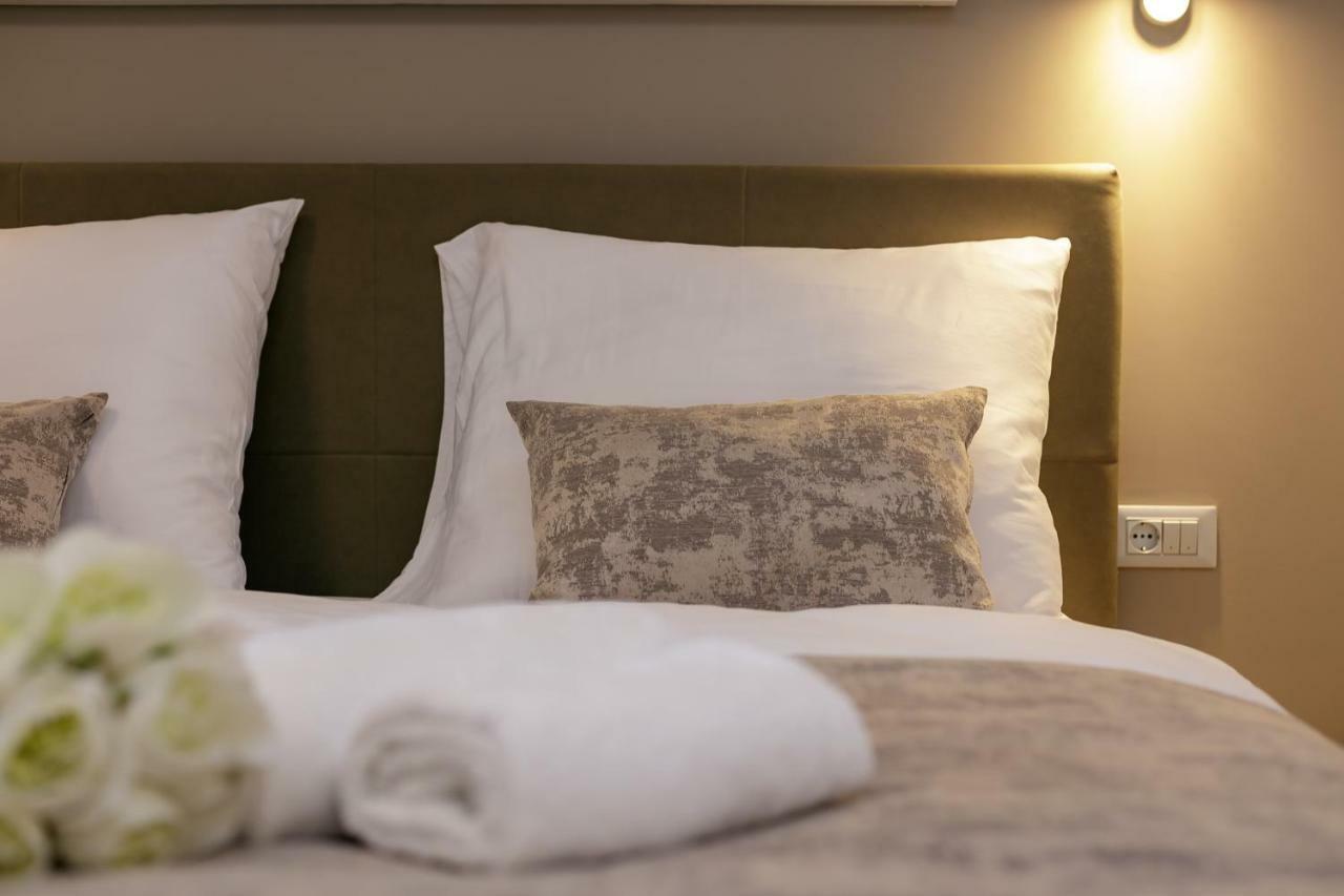 Luxury Apartments Argola ポドストラナ エクステリア 写真